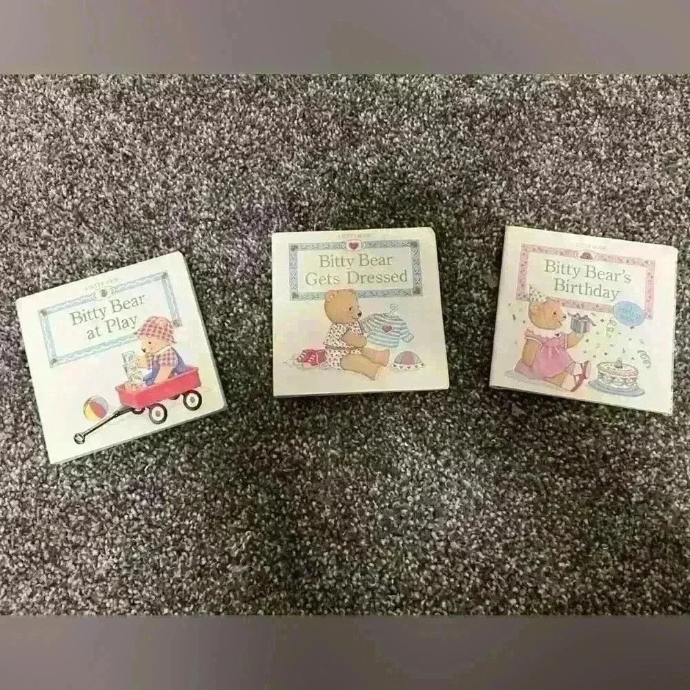 1990s Pleasant Company Bitty Baby books